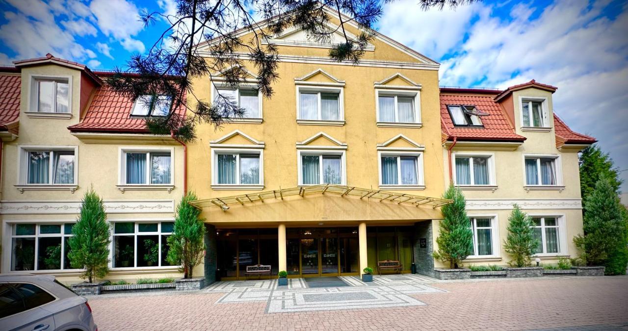 Hotel Koch Kętrzyn Buitenkant foto