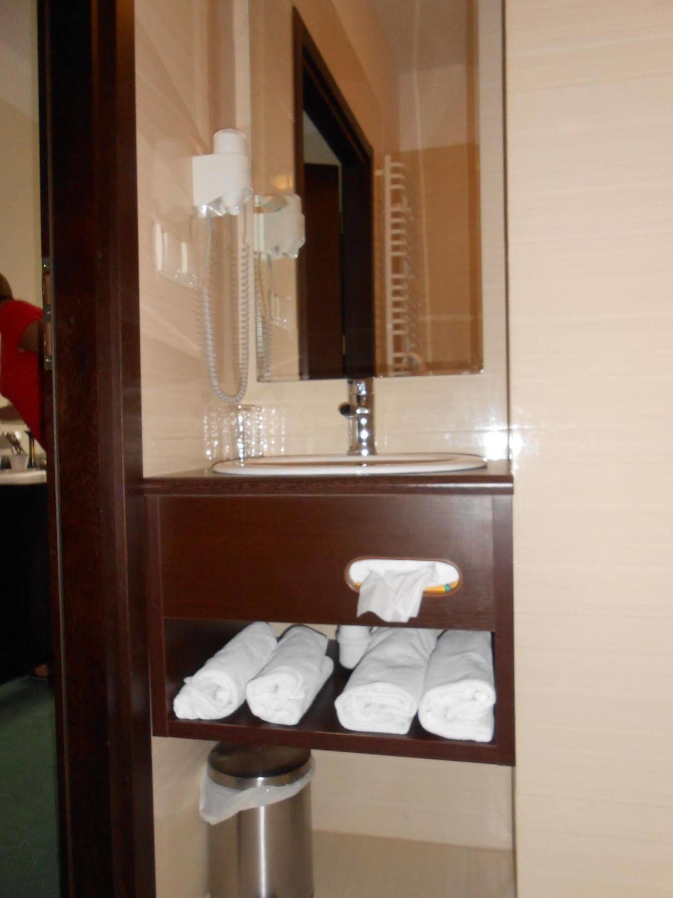 Hotel Koch Kętrzyn Buitenkant foto